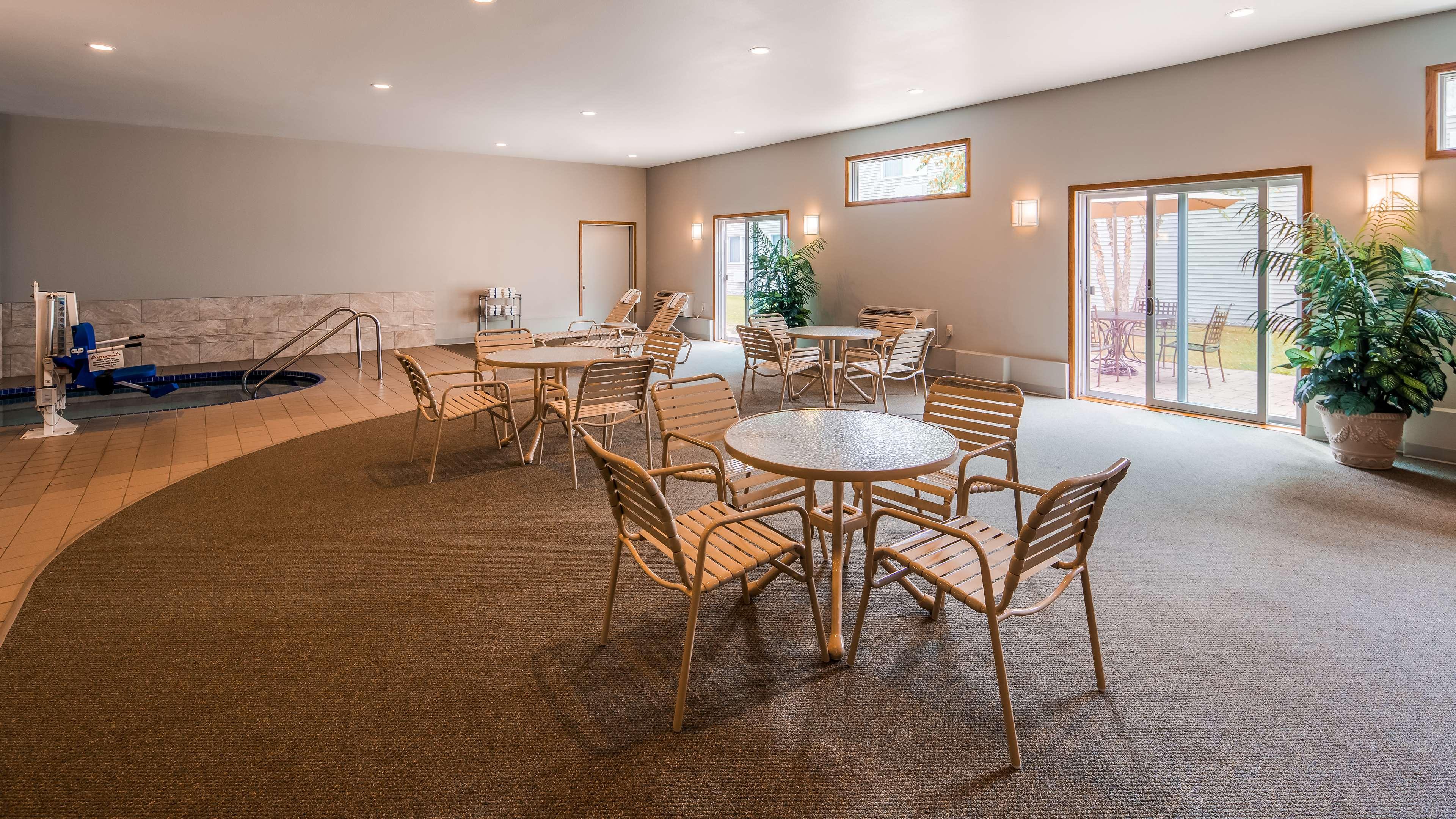Best Western Inn Rice Lake Esterno foto