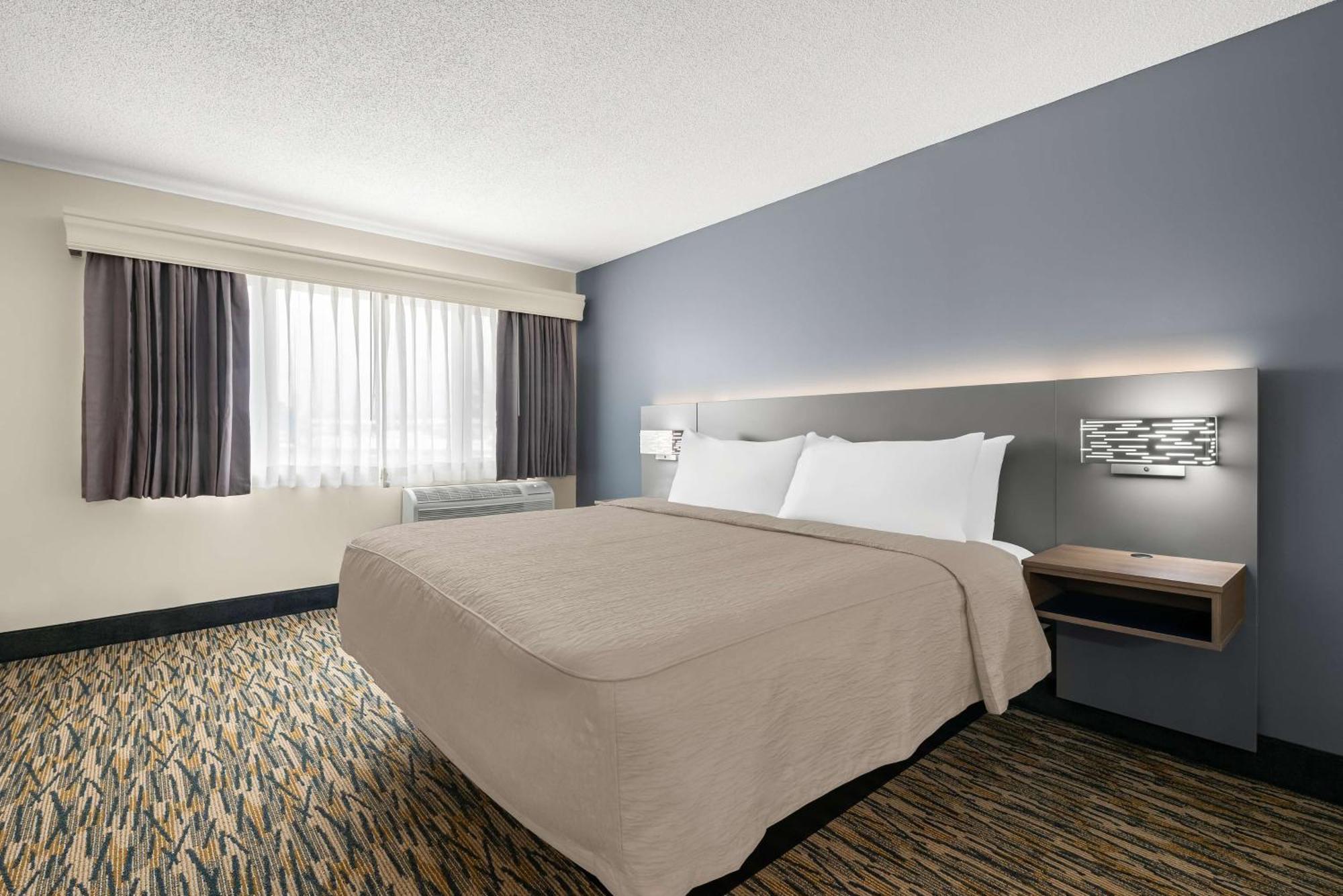 Best Western Inn Rice Lake Esterno foto