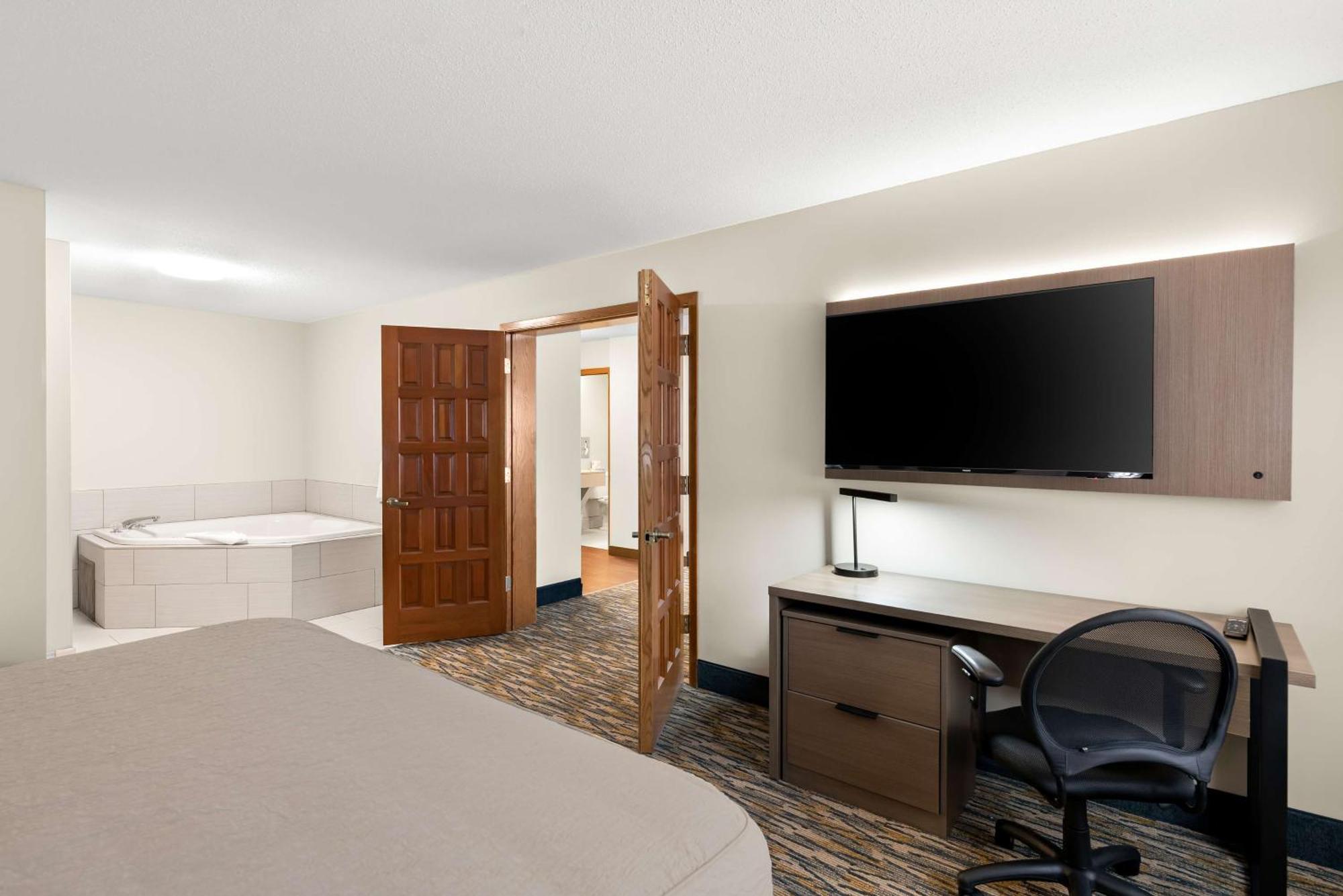 Best Western Inn Rice Lake Esterno foto